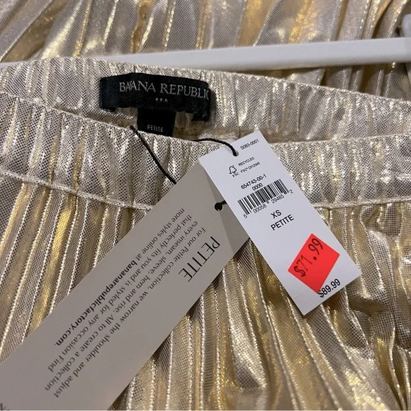 Banana Republic Gold Skirt - Picture 5 of 5